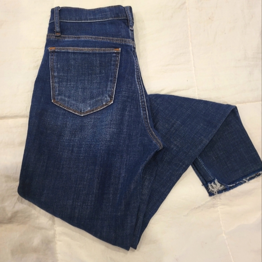 GAP Dark Wash Skinny Jeans Size 25
